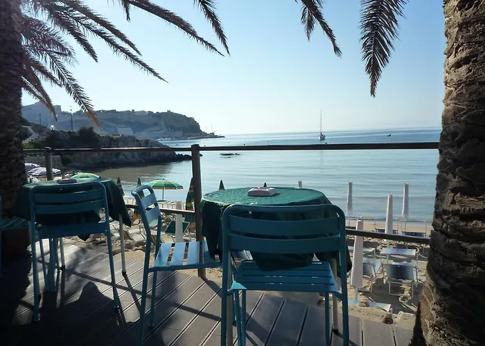 Cala Delle Arene San Domino