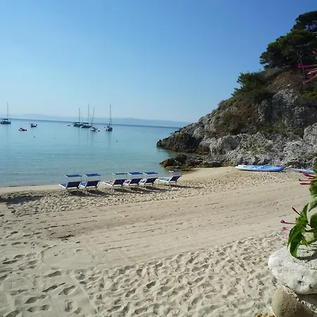 Cala Delle Arene